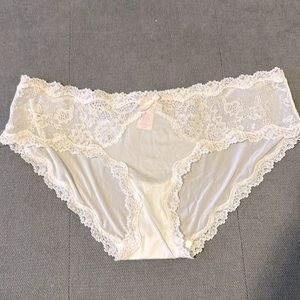 Victoria’s Secret Hipkini Lace Panty